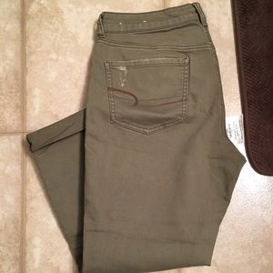 American Eagle Tomgirl size 10